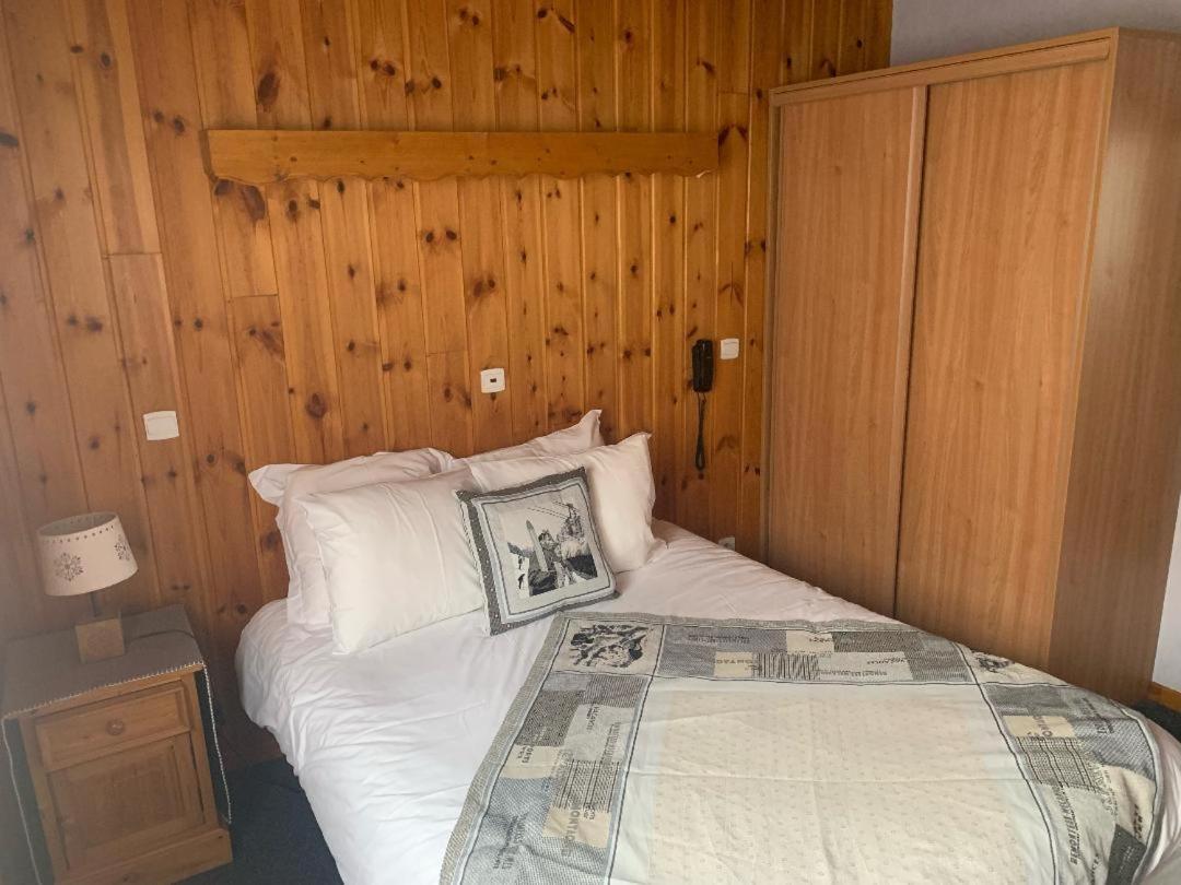 Hotels Les Catrems & Le Montagnou Orcieres Exterior photo